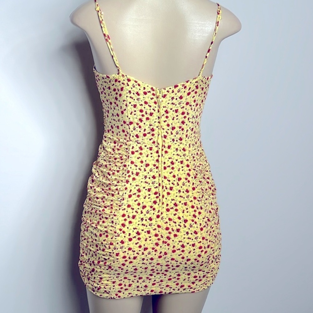 Row A Floral Yellow Dress with Ruching: Eligible 3/$25 - Picture 4 of 14